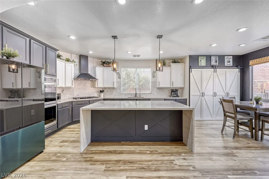 8592 Garden Valley, Las Vegas, NV 89178