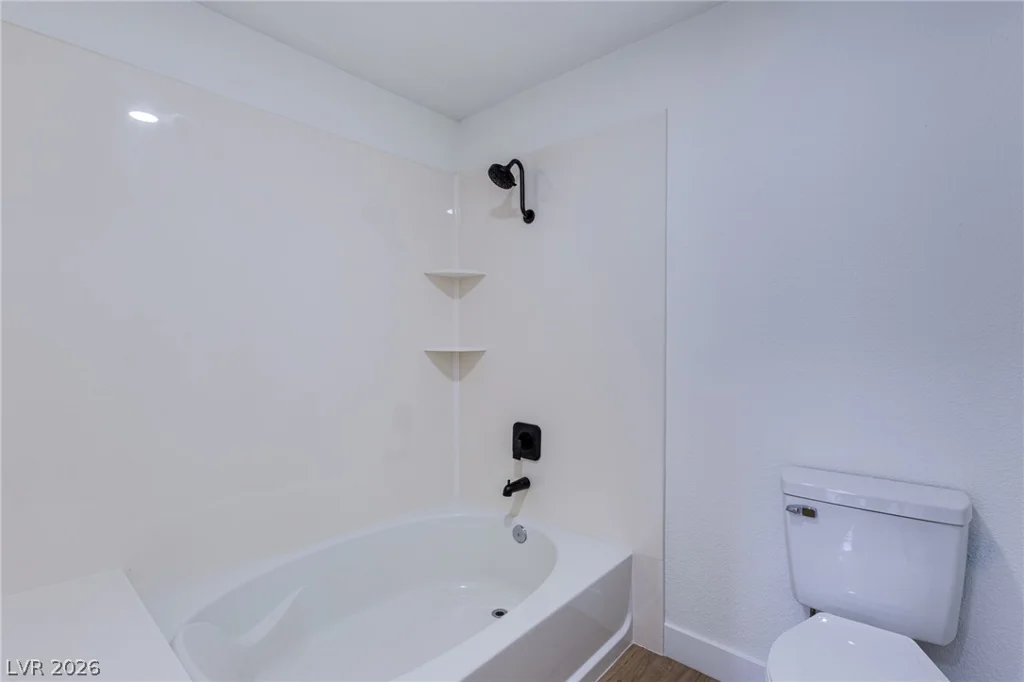 2451 Rainbow, Las Vegas, NV 89108