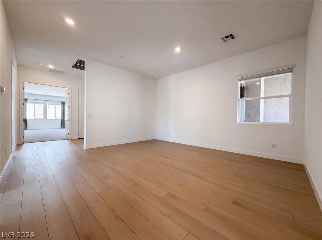 8239 Gusty Brook, Las Vegas, NV 89113
