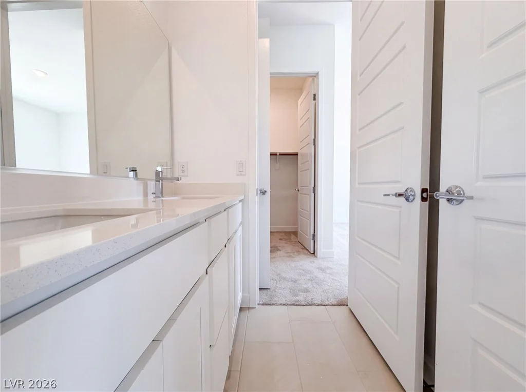 8239 Gusty Brook, Las Vegas, NV 89113