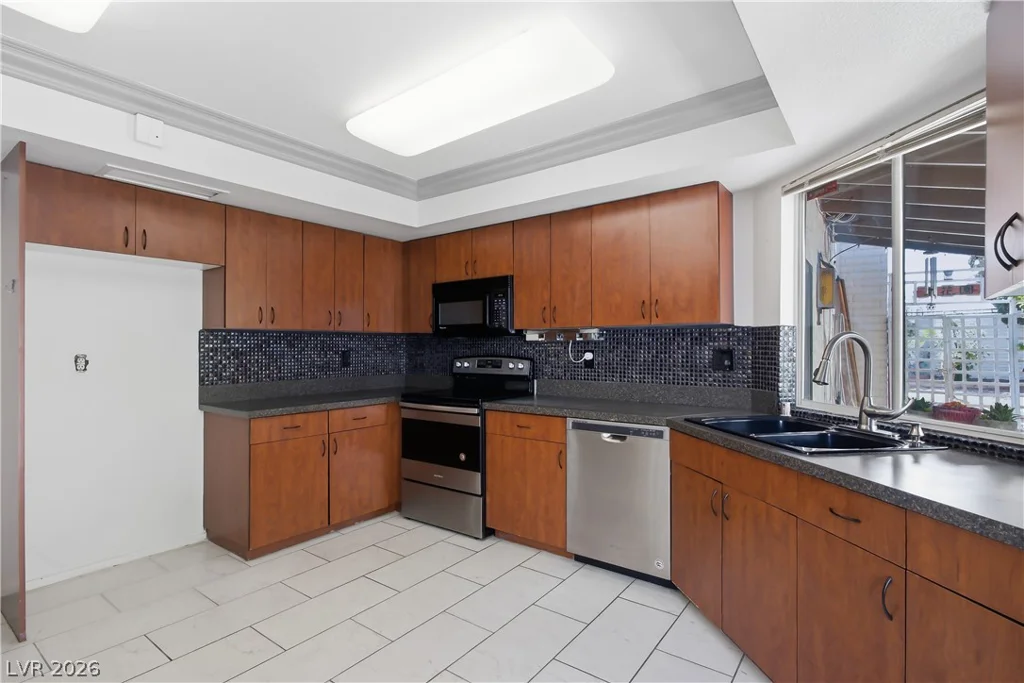 3009 Plaza De Rosa, Las Vegas, NV 89102