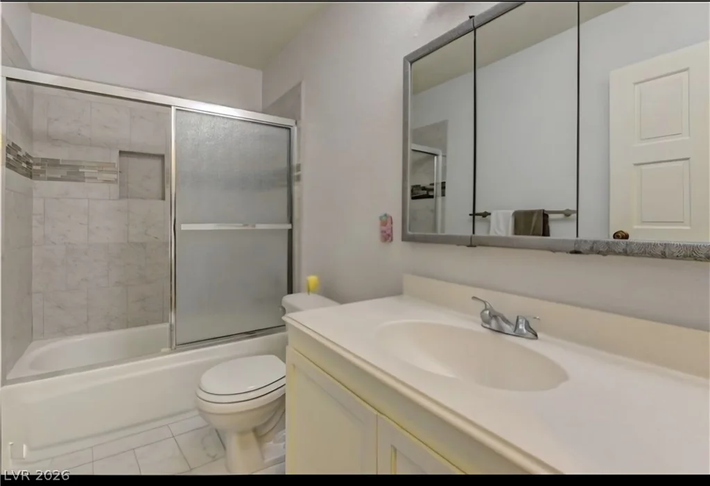 3009 Plaza De Rosa, Las Vegas, NV 89102