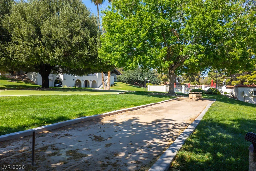 3009 Plaza De Rosa, Las Vegas, NV 89102