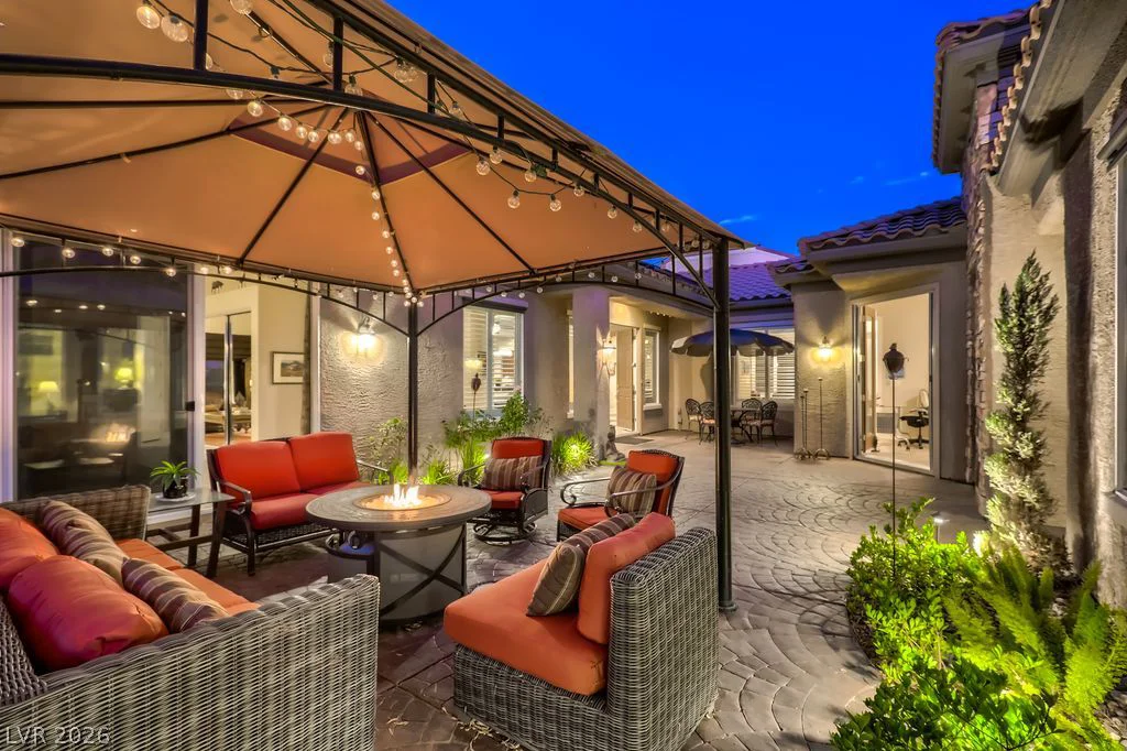 2284 Savannah River, Henderson, NV 89044