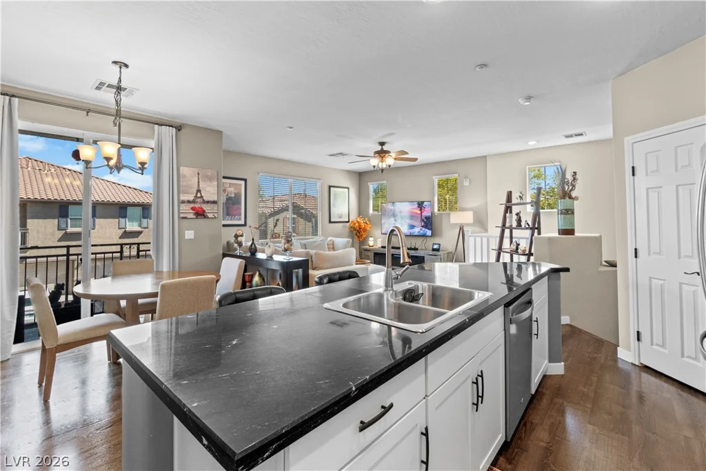 495 Dorchester Bend, North Las Vegas, NV 89032
