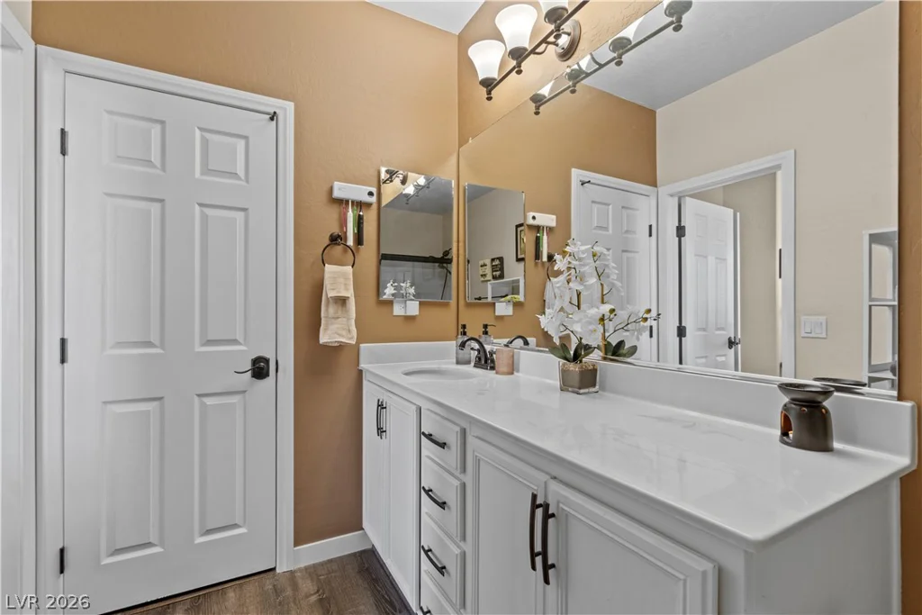 495 Dorchester Bend, North Las Vegas, NV 89032