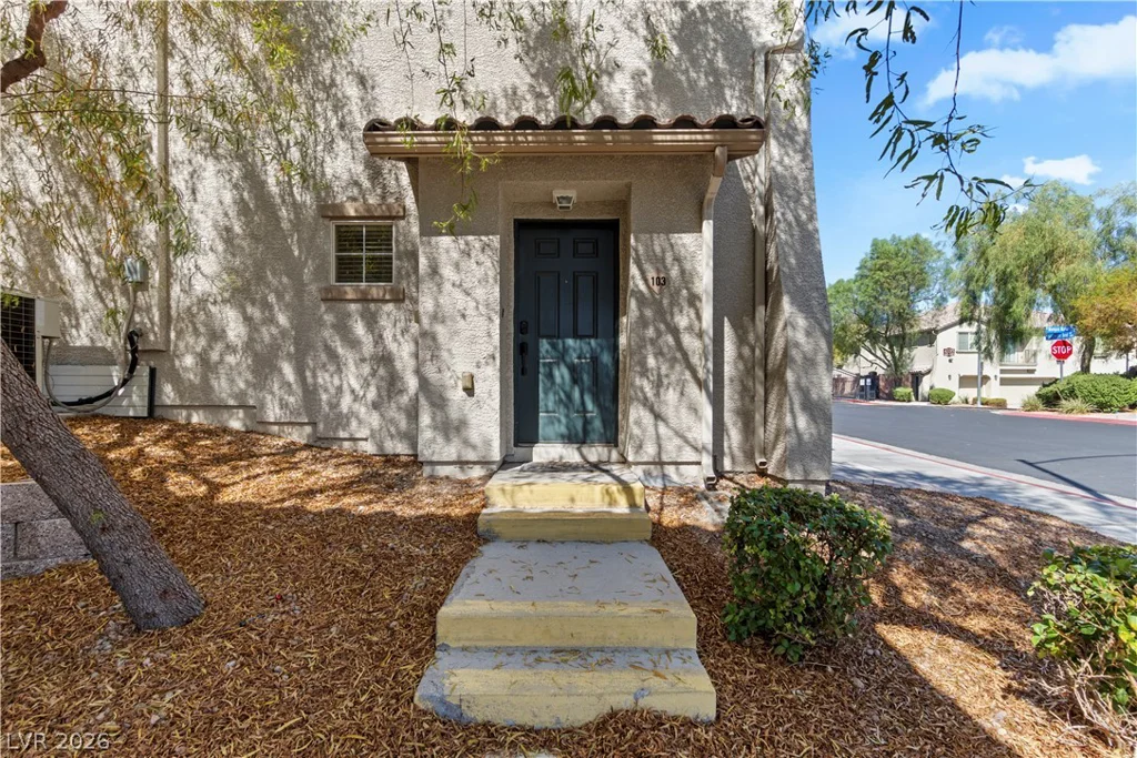 495 Dorchester Bend, North Las Vegas, NV 89032