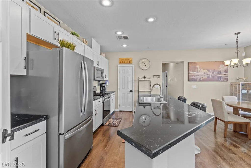 495 Dorchester Bend, North Las Vegas, NV 89032