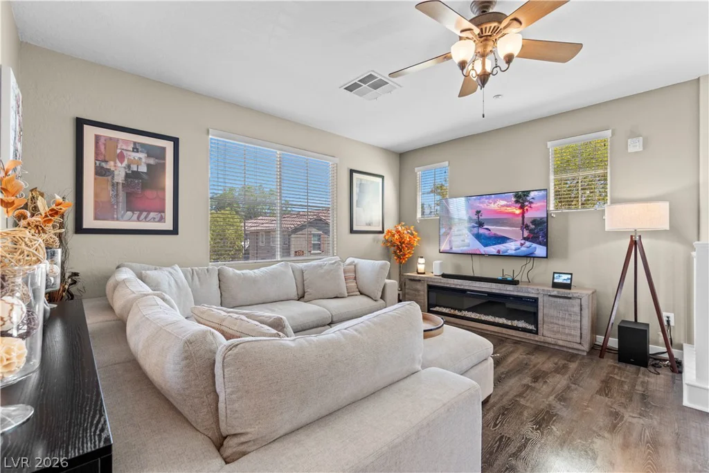 495 Dorchester Bend, North Las Vegas, NV 89032