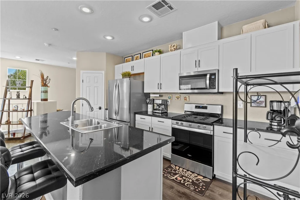 495 Dorchester Bend, North Las Vegas, NV 89032