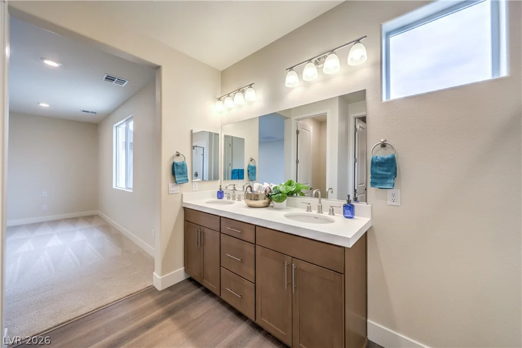 1198 Kaylis Cove, North Las Vegas, NV 89084