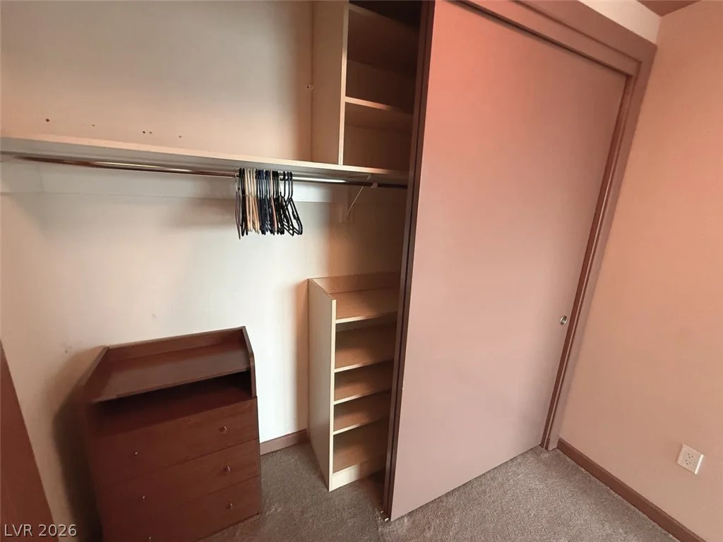 4471 Dean Martin, Las Vegas, NV 89103