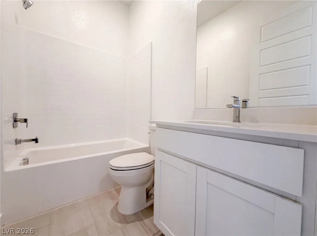 8220 Gusty Brook, Las Vegas, NV 89113
