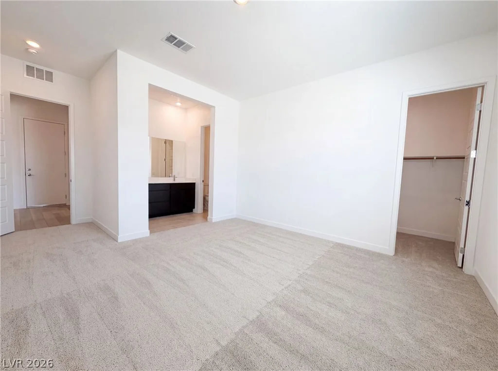 8289 Warbonnet, Las Vegas, NV 89113