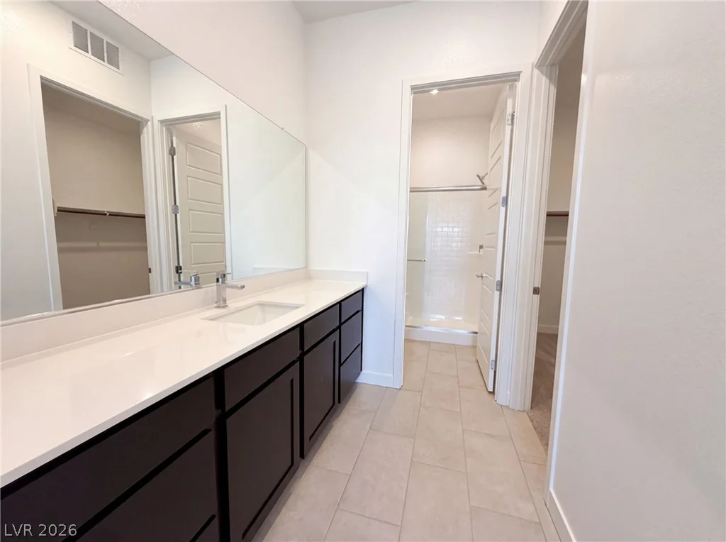 8289 Warbonnet, Las Vegas, NV 89113