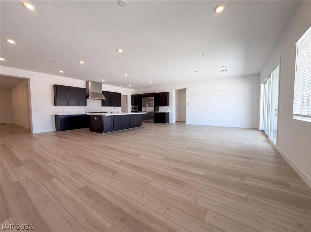 8289 Warbonnet, Las Vegas, NV 89113