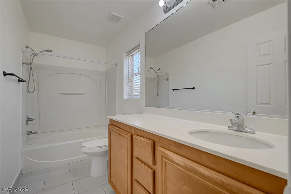 5672 Park City, Las Vegas, NV 89122