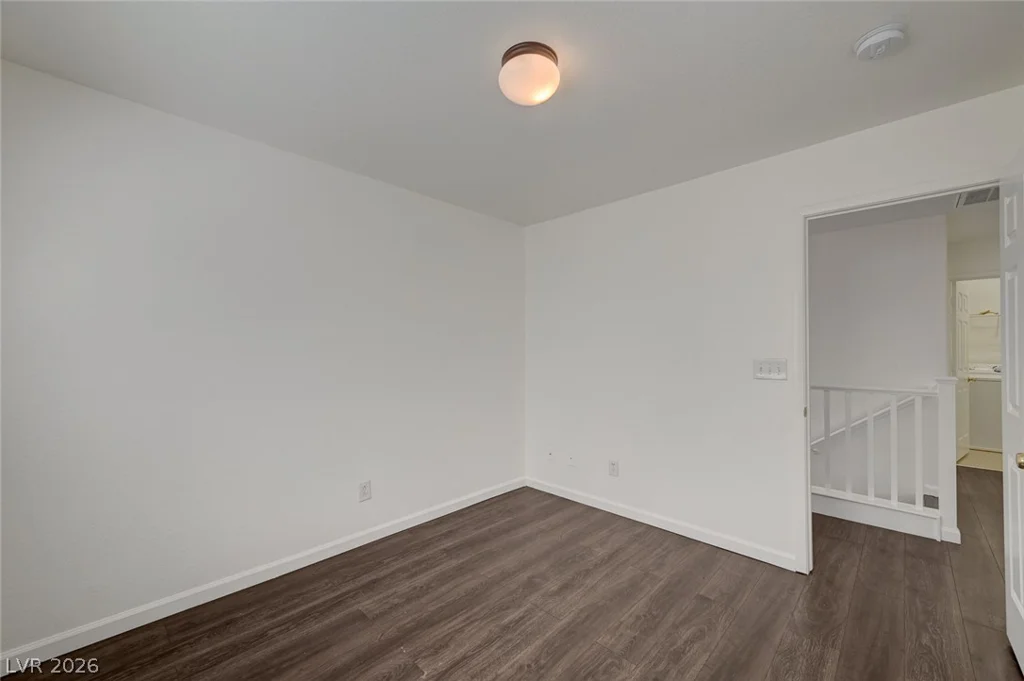 5672 Park City, Las Vegas, NV 89122