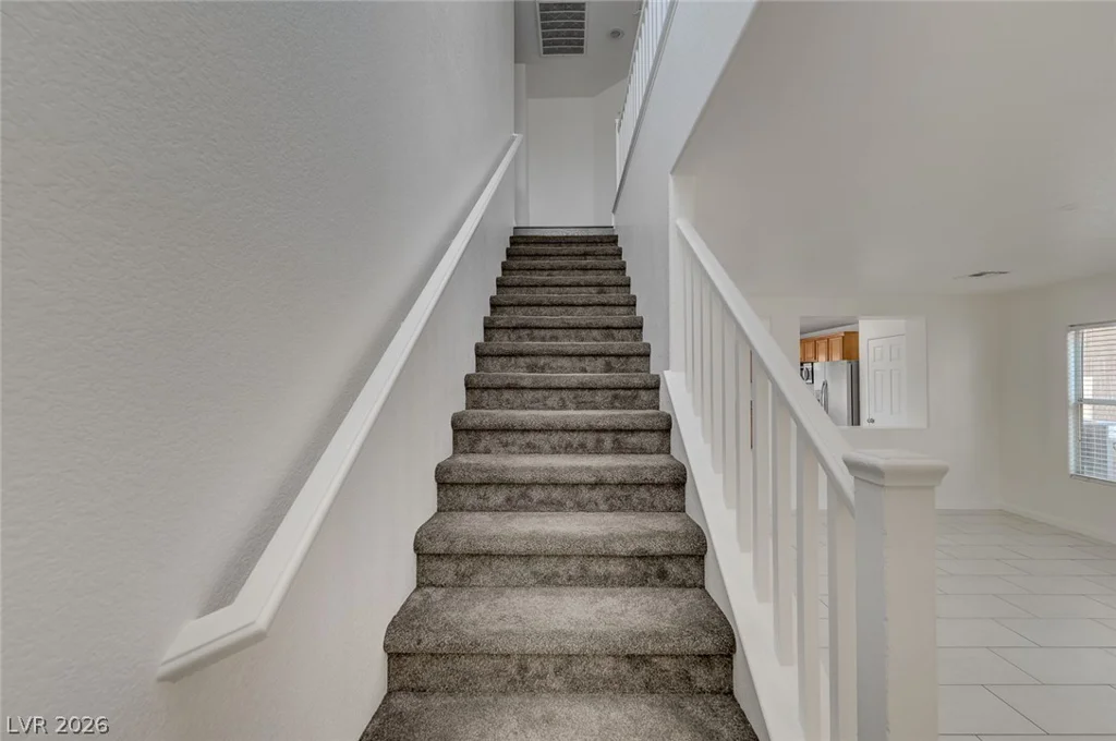 5672 Park City, Las Vegas, NV 89122