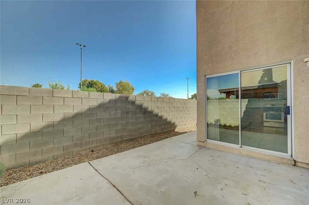 5672 Park City, Las Vegas, NV 89122