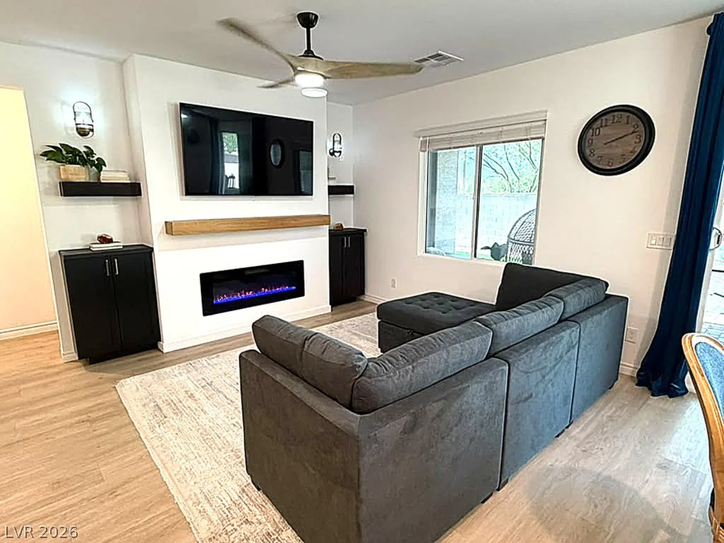 3936 Snow Fawn, North Las Vegas, NV 89084