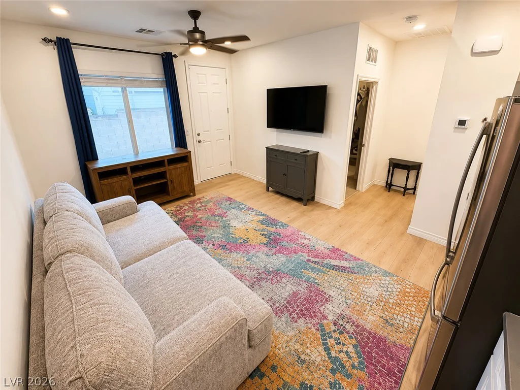 3936 Snow Fawn, North Las Vegas, NV 89084