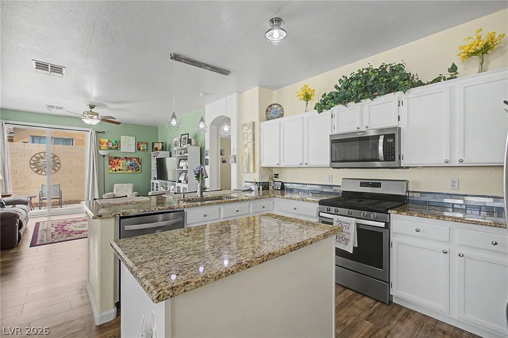 4974 Miners Ridge, Las Vegas, NV 89122