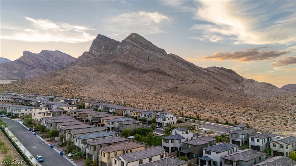 11552 Observation Point, Las Vegas, NV 89138