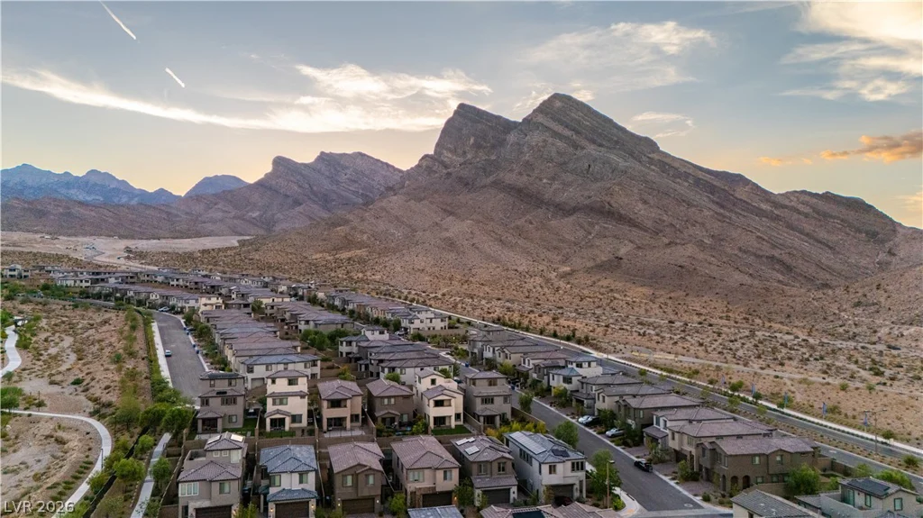 11552 Observation Point, Las Vegas, NV 89138