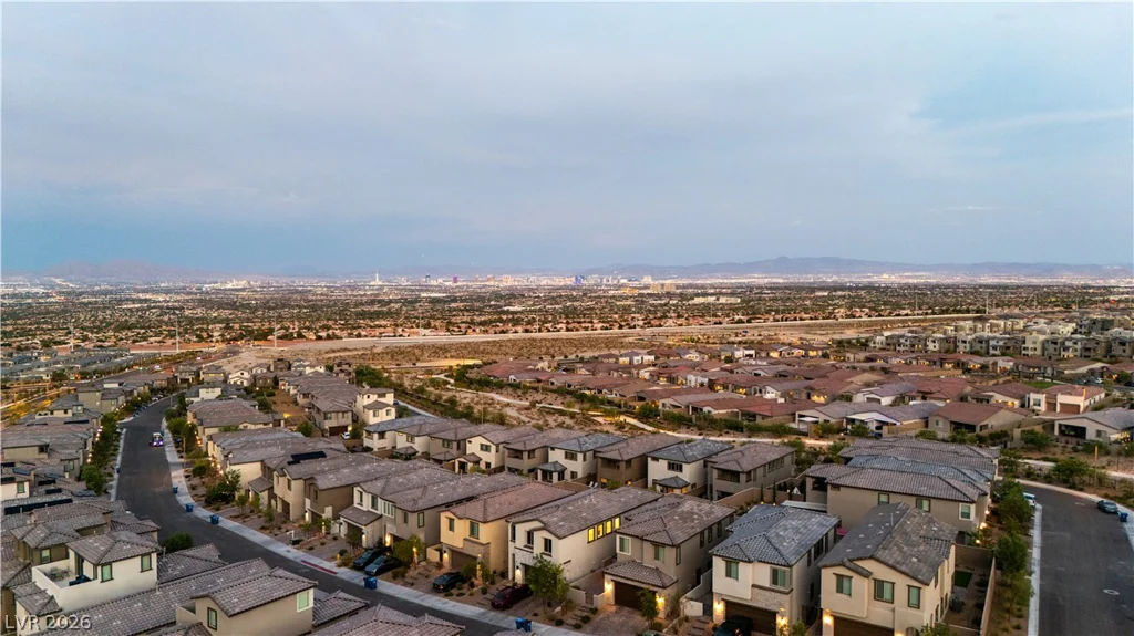 11552 Observation Point, Las Vegas, NV 89138
