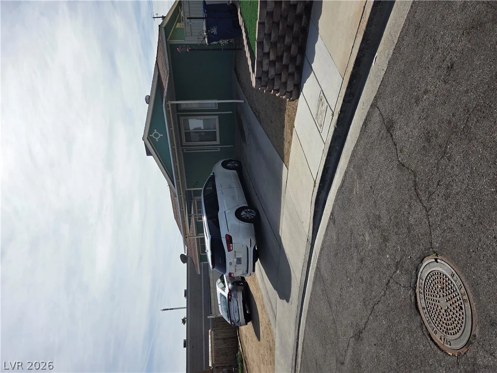 420 Huntly, Las Vegas, NV 89145