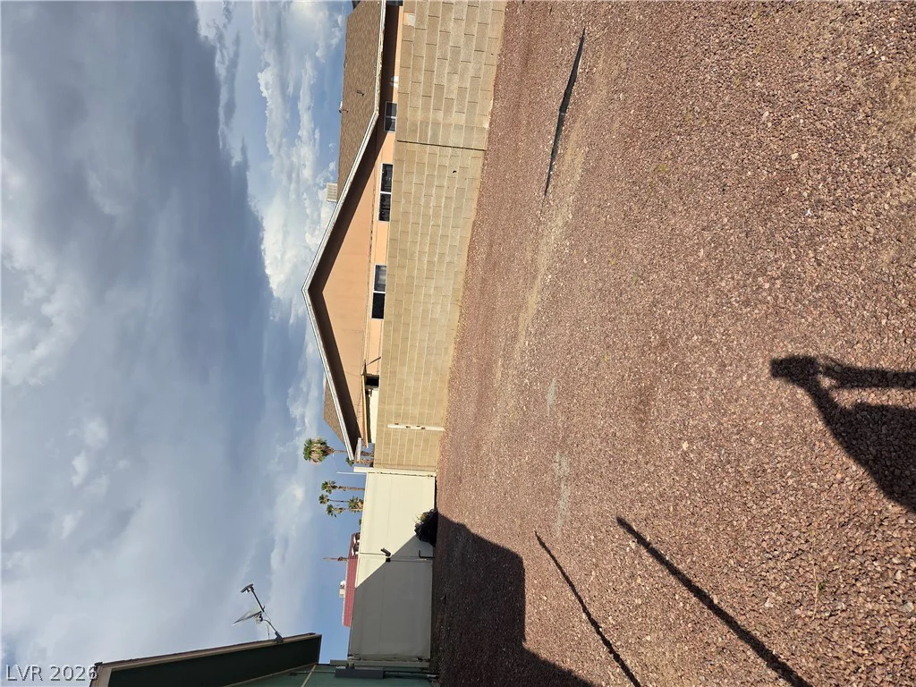 420 Huntly, Las Vegas, NV 89145