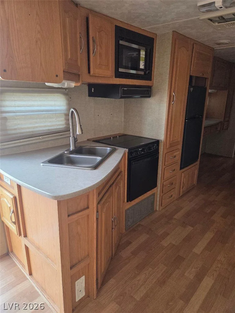 420 Huntly, Las Vegas, NV 89145