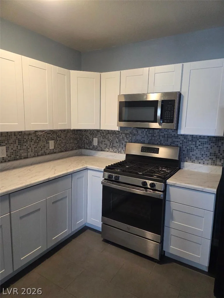 420 Huntly, Las Vegas, NV 89145