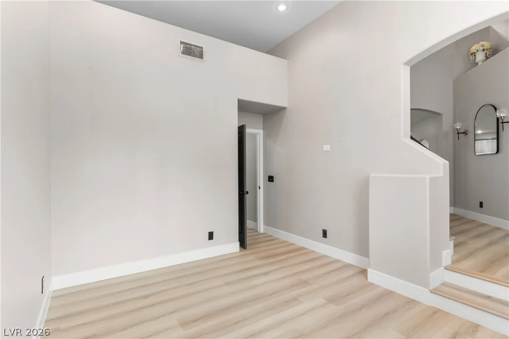 9174 Quiet Sky, Las Vegas, NV 89123