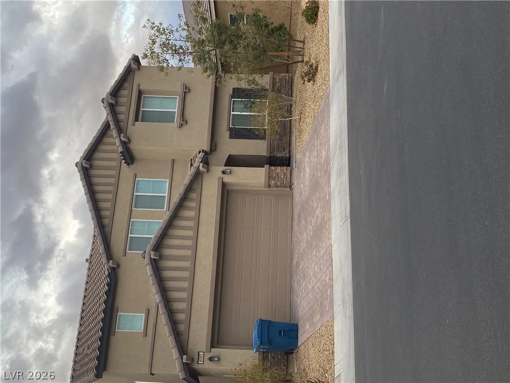 8065 Ancient Oaks, Las Vegas, NV 89113
