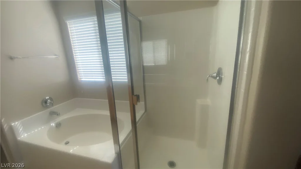 8065 Ancient Oaks, Las Vegas, NV 89113