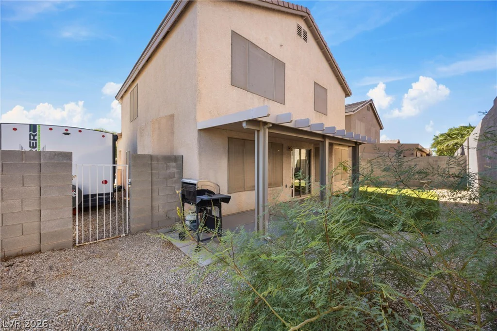 7707 Whitesboro, Las Vegas, NV 89139