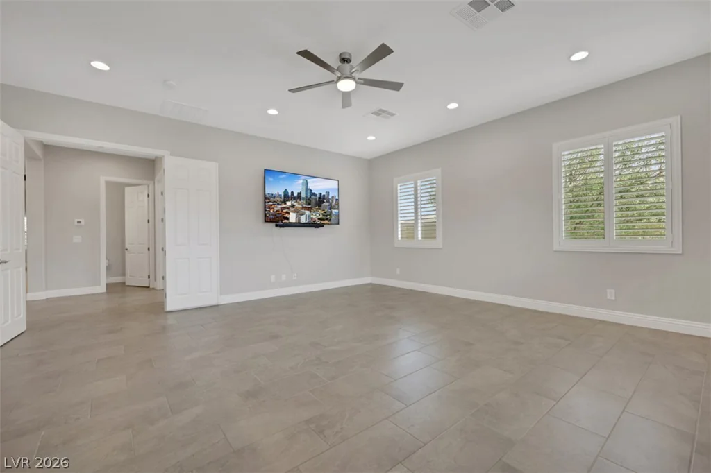 8425 Tenaya, Las Vegas, NV 89113