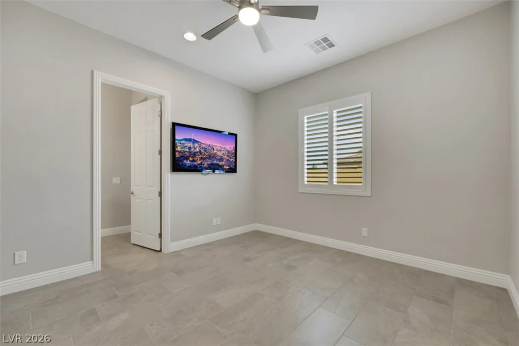 8425 Tenaya, Las Vegas, NV 89113