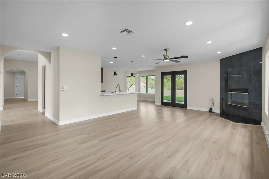 3150 Tenaya, Las Vegas, NV 89117