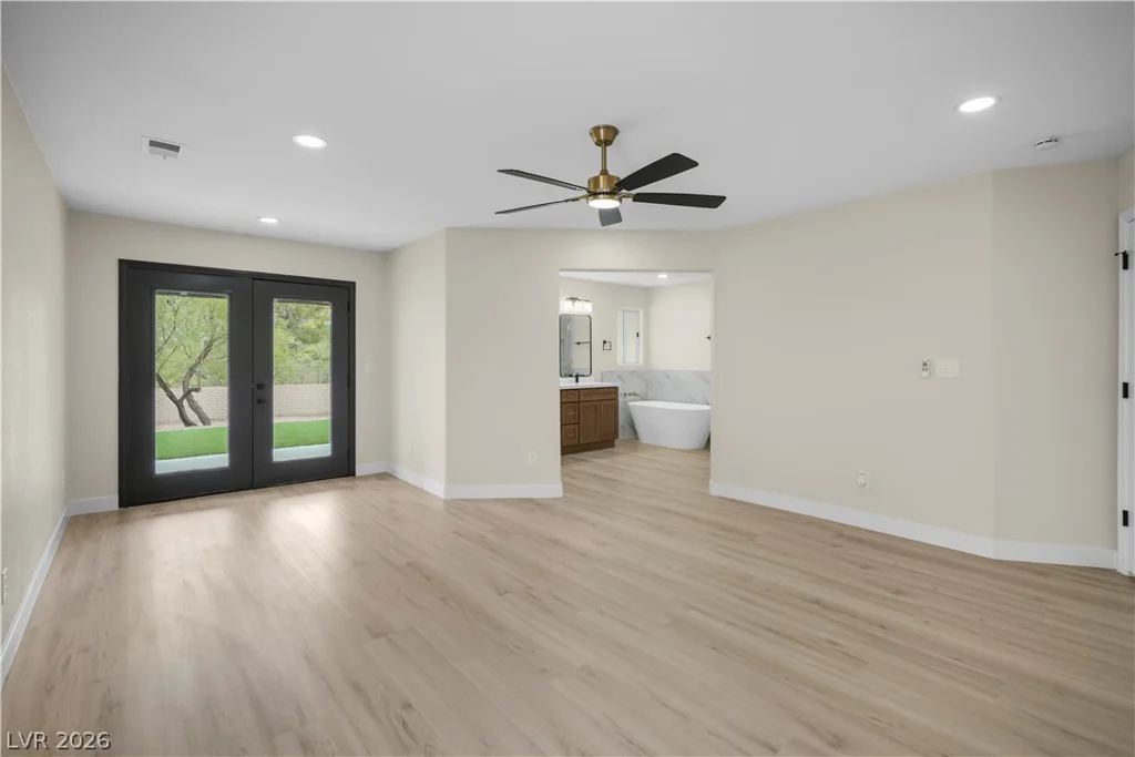 3150 Tenaya, Las Vegas, NV 89117