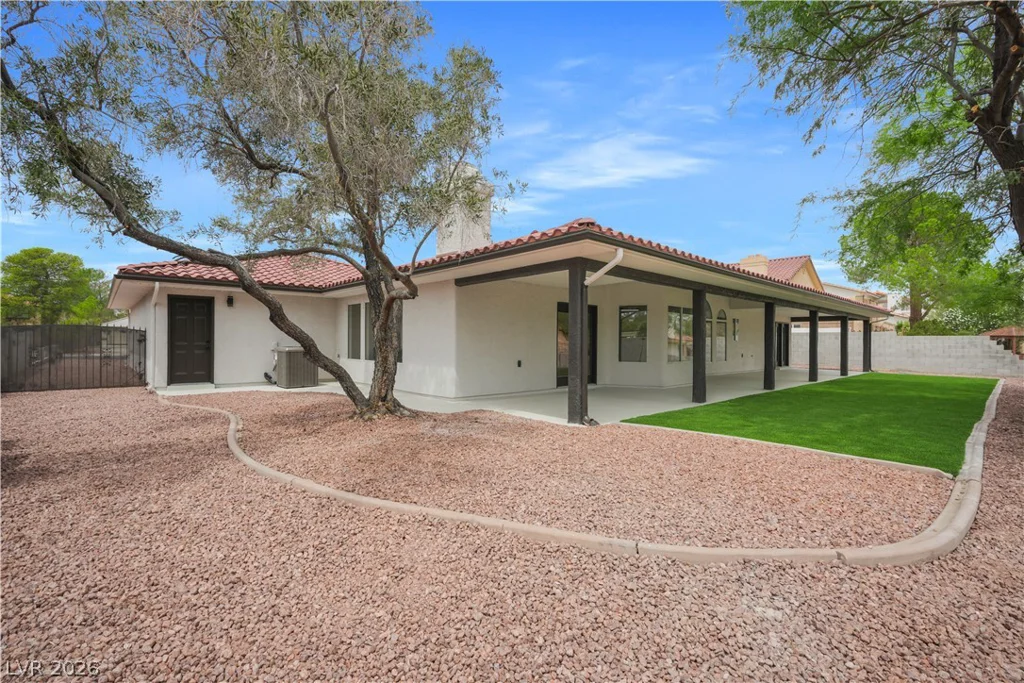 3150 Tenaya, Las Vegas, NV 89117