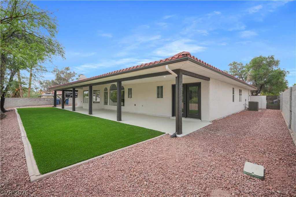 3150 Tenaya, Las Vegas, NV 89117