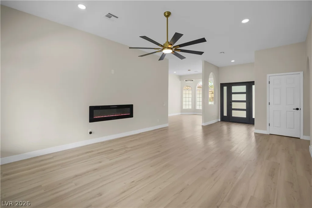 3150 Tenaya, Las Vegas, NV 89117