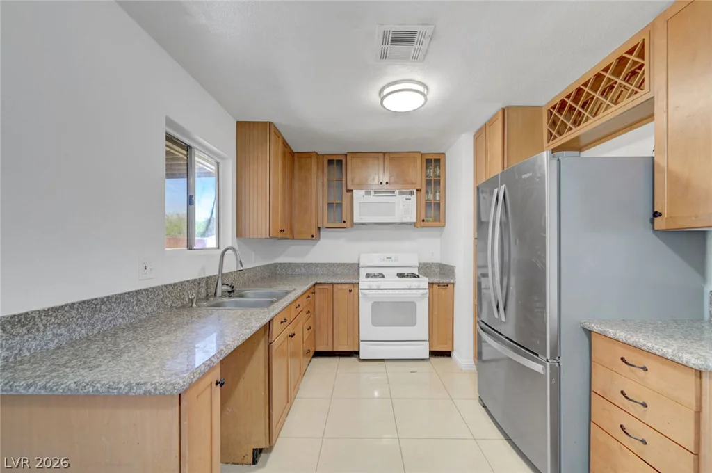 246 Meyers, Henderson, NV 89015