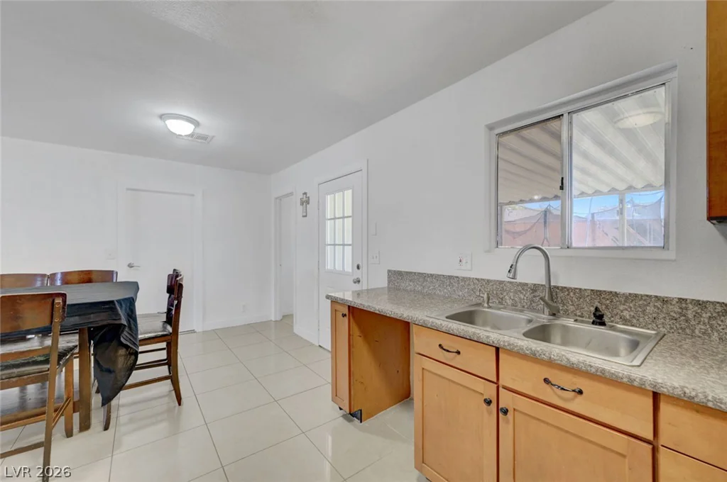 246 Meyers, Henderson, NV 89015