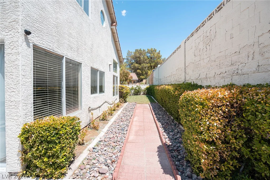 196 Kachina, Henderson, NV 89074