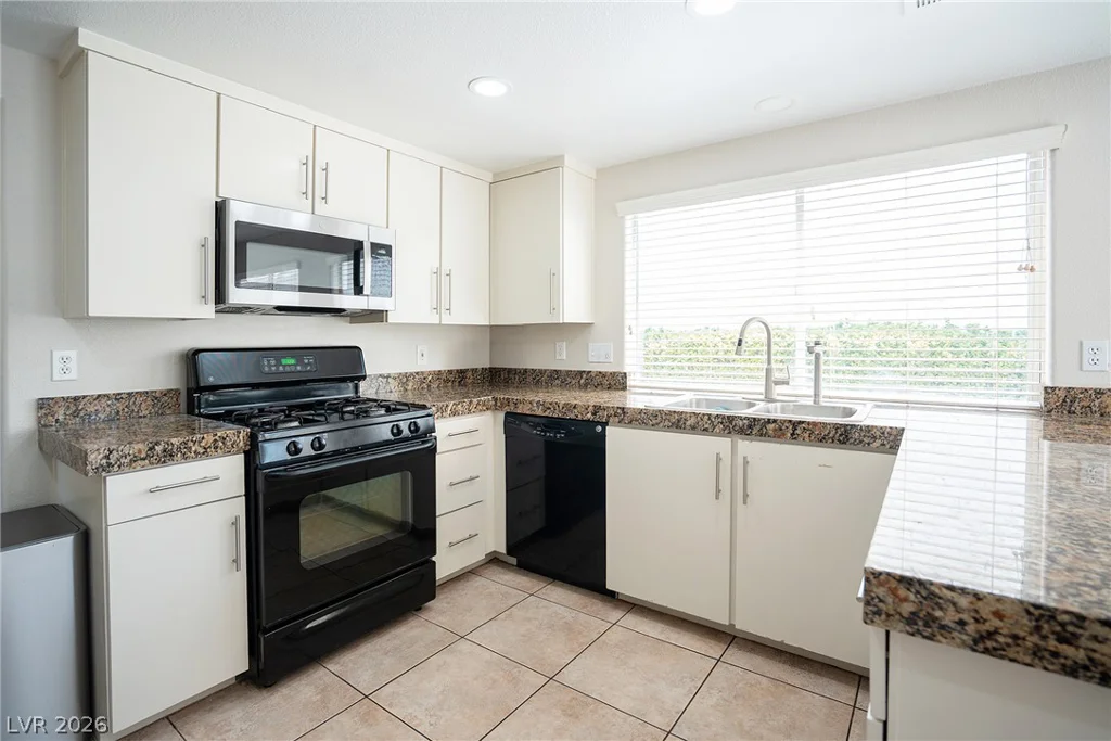 196 Kachina, Henderson, NV 89074