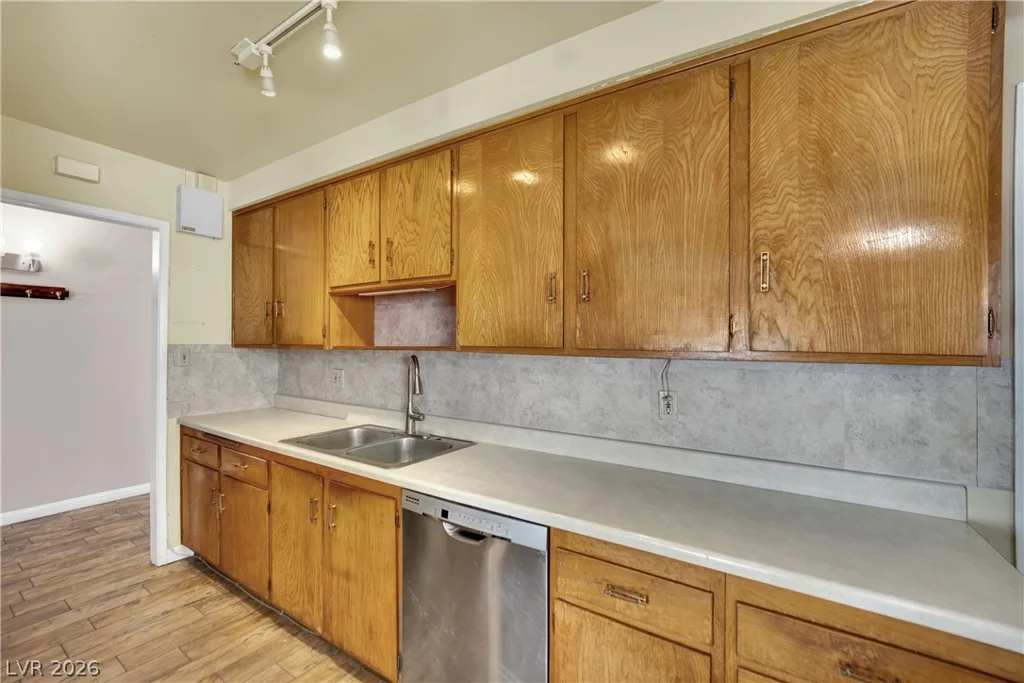 5412 Del Monte, Las Vegas, NV 89146